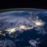 ISSから撮影された夜の日本列島